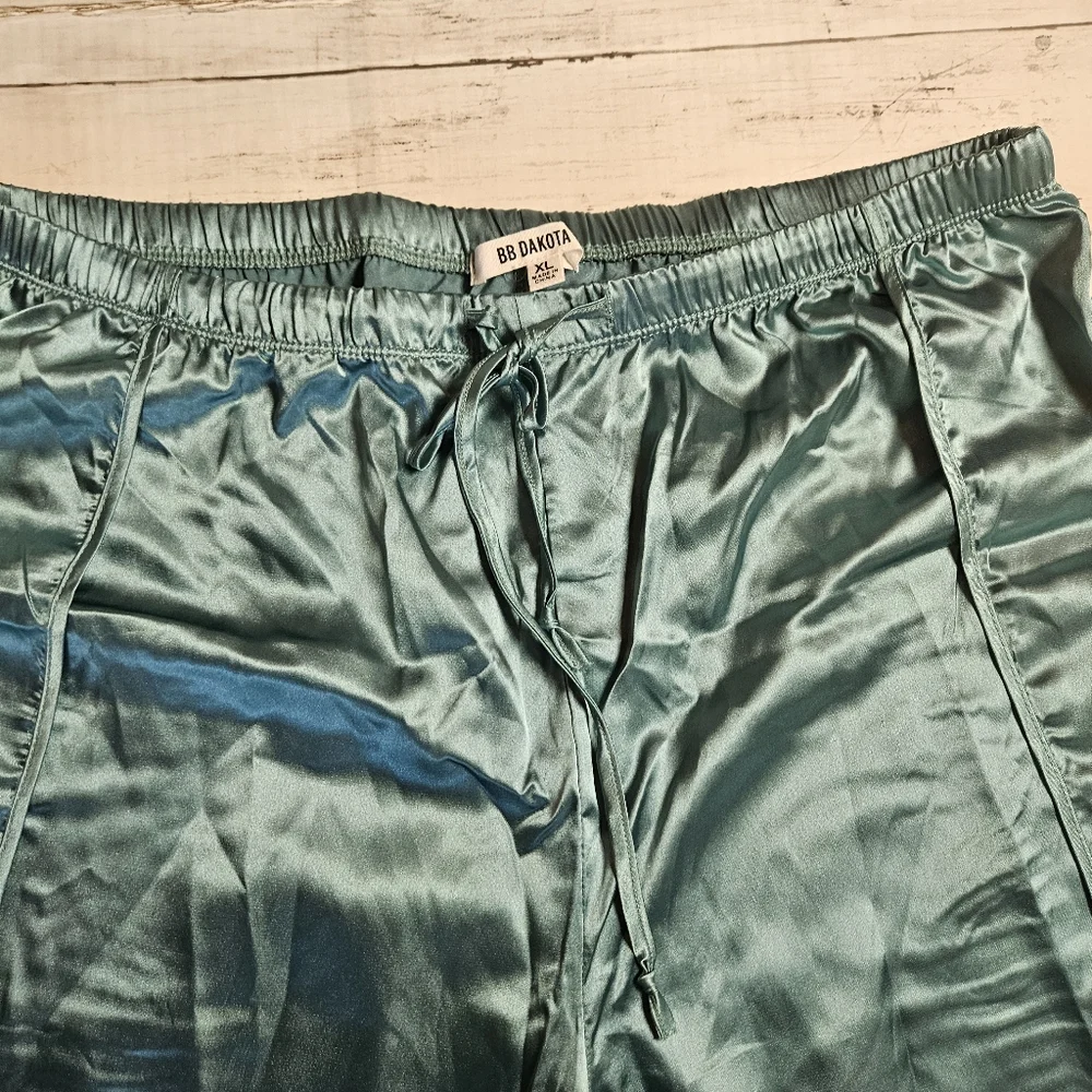 BB Dakota Teal Green 2 Piece Satin Lounge‎ Set NWT Size XL